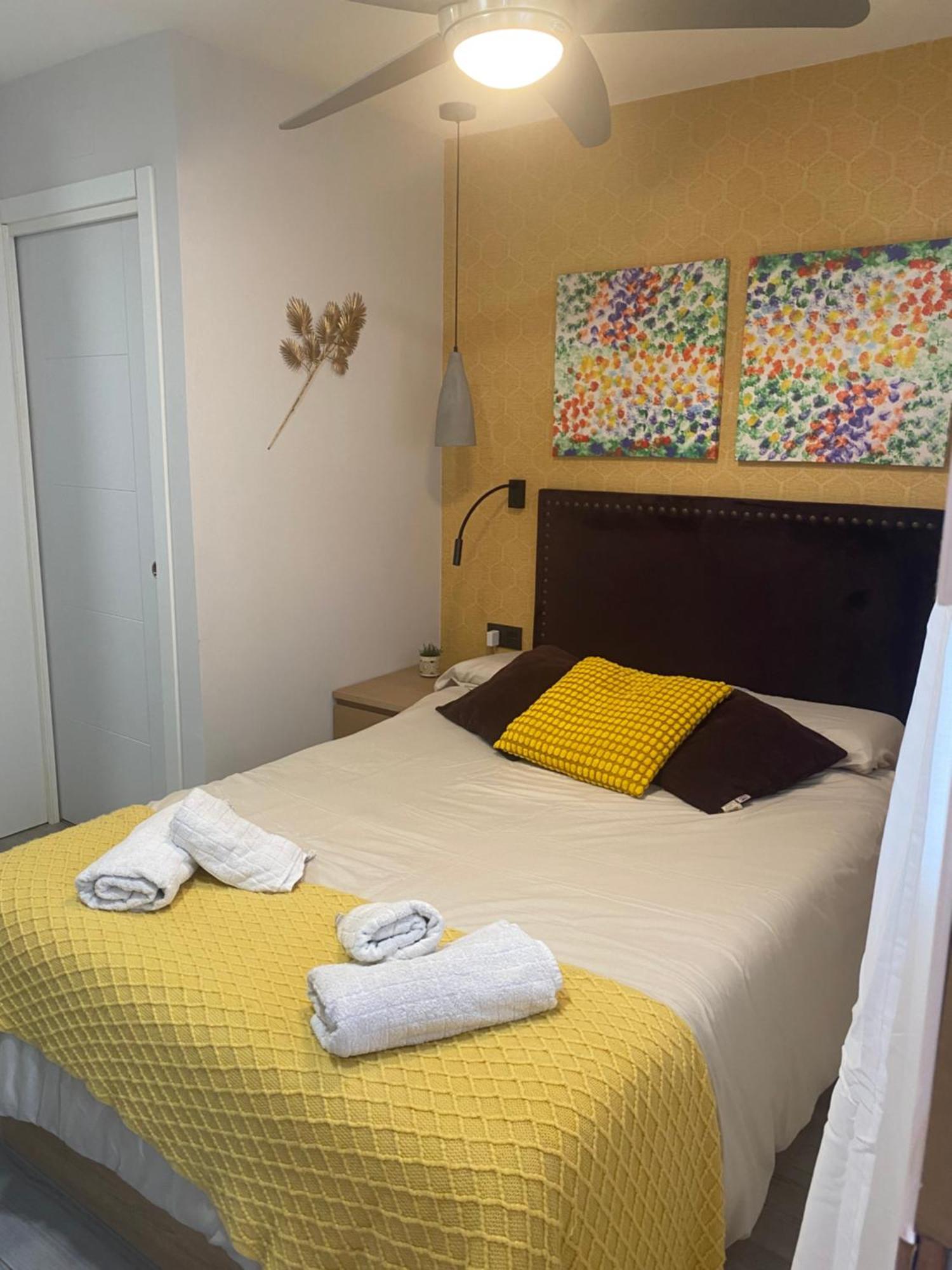 Studio, Cerca De El Rastro De Madrid Exteriér fotografie
